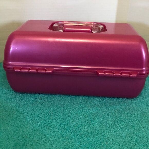 Caboodles - Picture 3 of 5